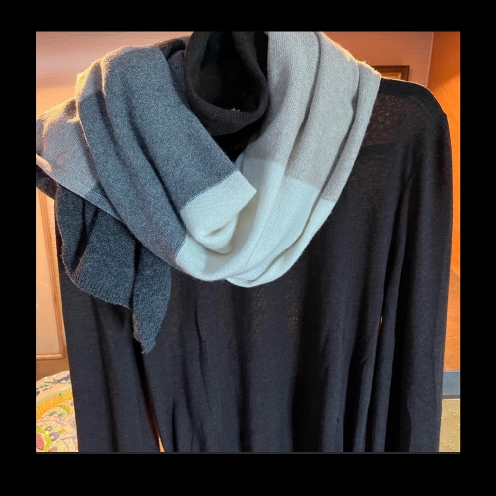 Extra long scarf